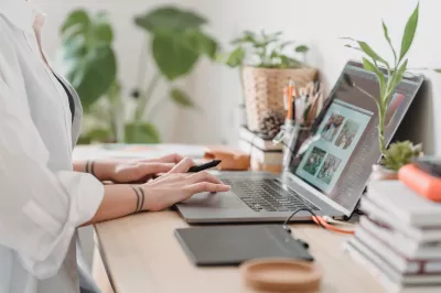 Laptop In Homeoffice