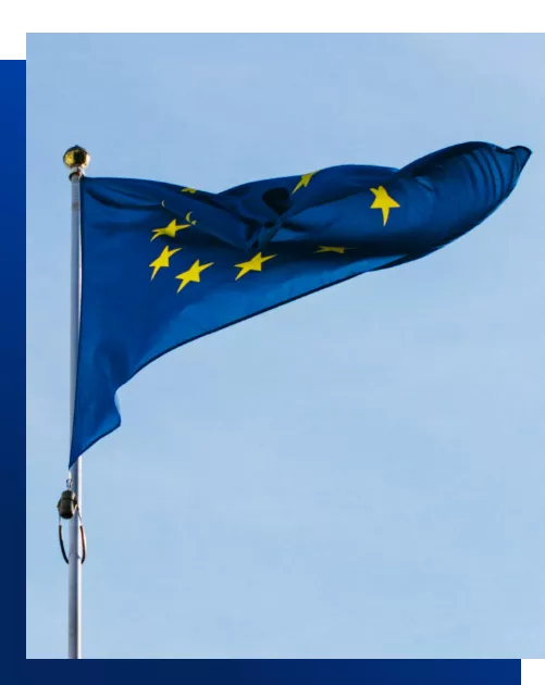 EU Flagg against blue sky