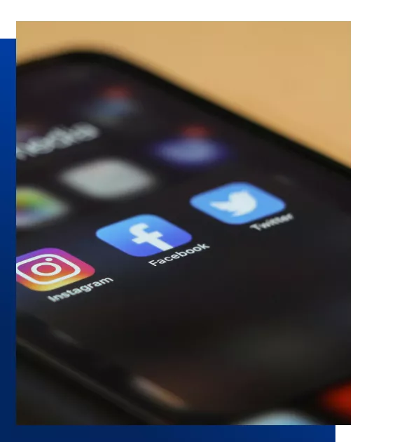 article-social-medi-promo-left-blue