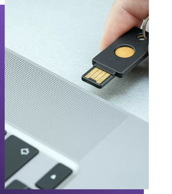 fido-article-yubikey-computer-purplegrad-left