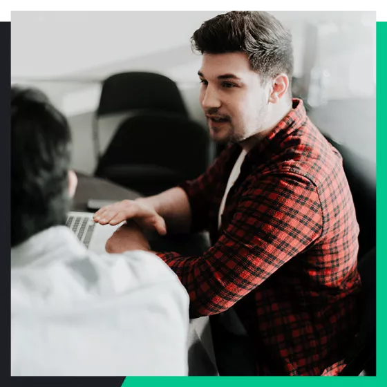 Partner Talking Promo Right Mobile